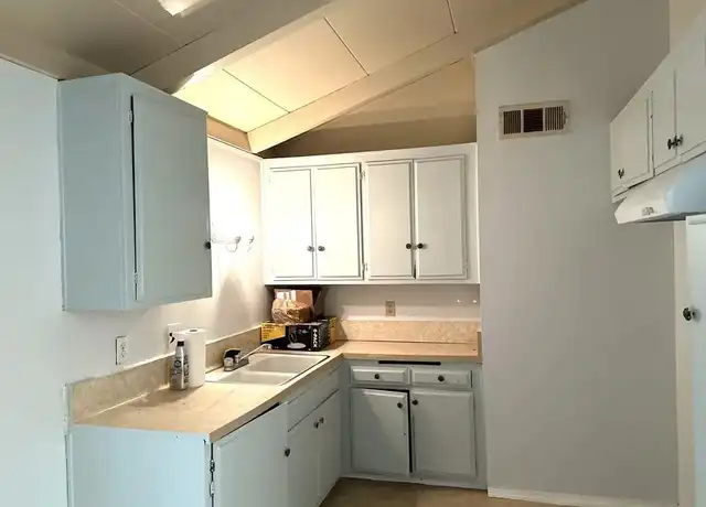 Property at 8616 N Loop Blvd Unit 4, California City, CA, 93505, 2 beds, 1 bath, [object Object]