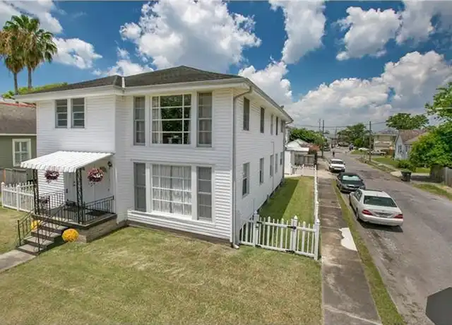 Property at 3328 Robert St Unit A, New Orleans, LA, 70125, 1 bed, 1 bath, [object Object]