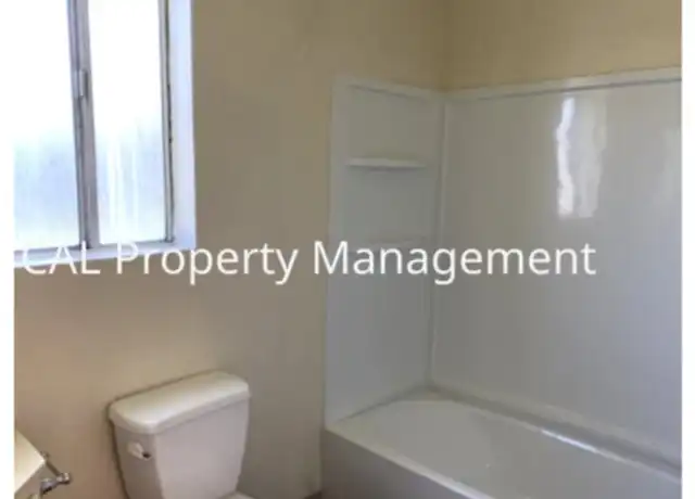 Property at 213 Ellis St Unit 05, King City, CA, 93930, 1 bed, 1 bath, [object Object]