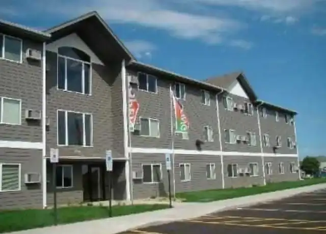 Property at Mirada Manor Apartments - 3120 W Rambler Pl, Sioux Falls, SD, 57108, 1 bed, 1 bath, [object Object]