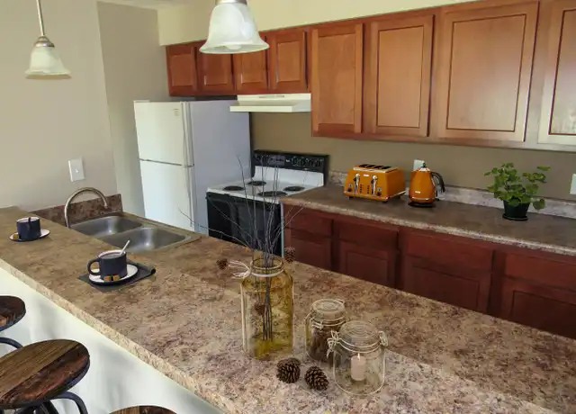 Property at 5344 S 99th St Unit 46T-3A, Omaha, NE, 68127, 1 bed, 1 bath, [object Object]