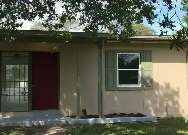 Property at 1516 W Floyd Cir, Deltona, FL, 32725, 2 beds, 1 bath, [object Object]