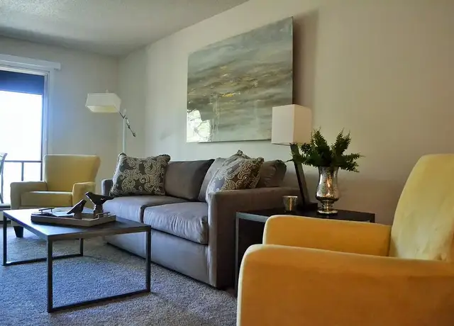 Photo of 6455 York Ave S, Minneapolis, MN 55435