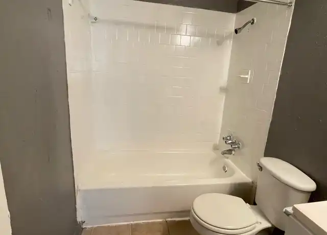 Property at 6215 Tierwester St Unit 9, Houston, TX, 77021, 1 bed, 1 bath, [object Object]
