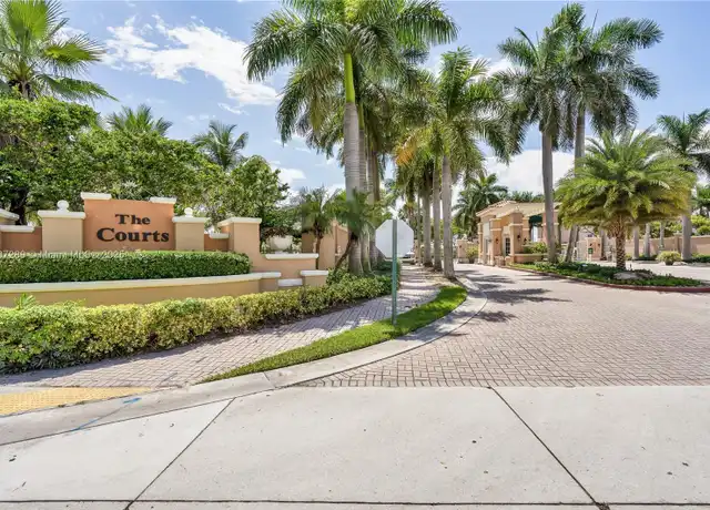 Property at 6700 NW 114th Ave #925, Doral, FL, 33178, 3 beds, 2 baths, [object Object]