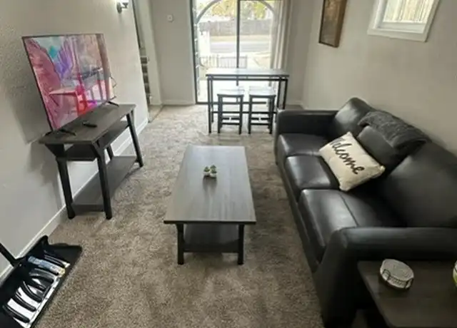 Property at 2617 Snyder Ave Unit B1, Cheyenne, WY, 82001, 2 beds, 1 bath, [object Object]