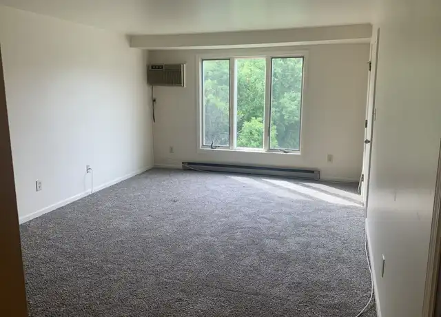 Property at 393 Davison Rd Unit 6, Lockport, NY, 14094, 1 bed, 1 bath, [object Object]