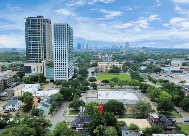 Property at 3315 Roseland St Unit 3, Houston, TX, 77006, 1 bed, 1 bath, [object Object]