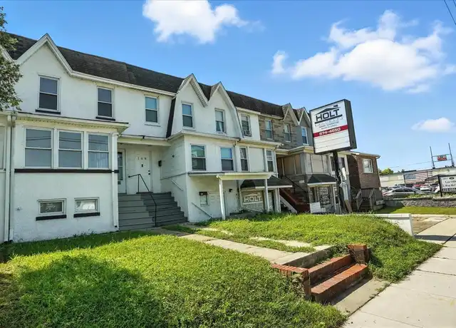 Property at 111 Eastern Blvd, Essex, MD, 21221, 3 beds, 1 bath, [object Object]