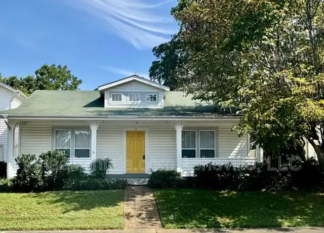 Property at 3 Rosemont Ct, Asheville, NC, 28803, 2 beds, 2 baths, [object Object]