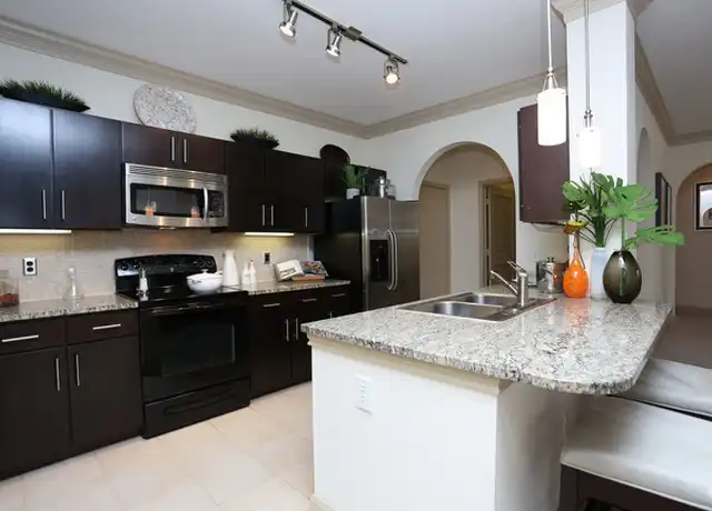Property at 3500 Tartan Ln Unit BWP1, Houston, TX, 77025, 2 beds, 2 baths, [object Object]