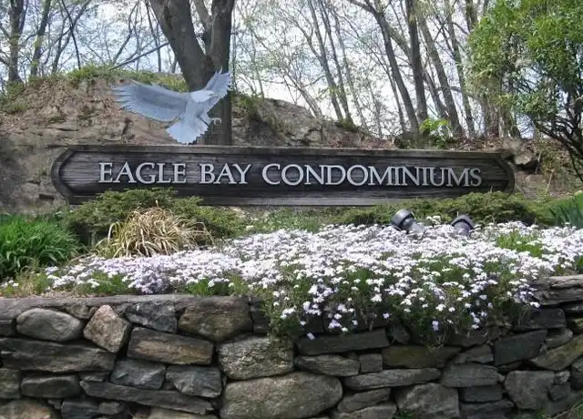 Property at 904 Eagle Bay Dr, Ossining, NY, 10562, 1 bed, 2 baths, [object Object]
