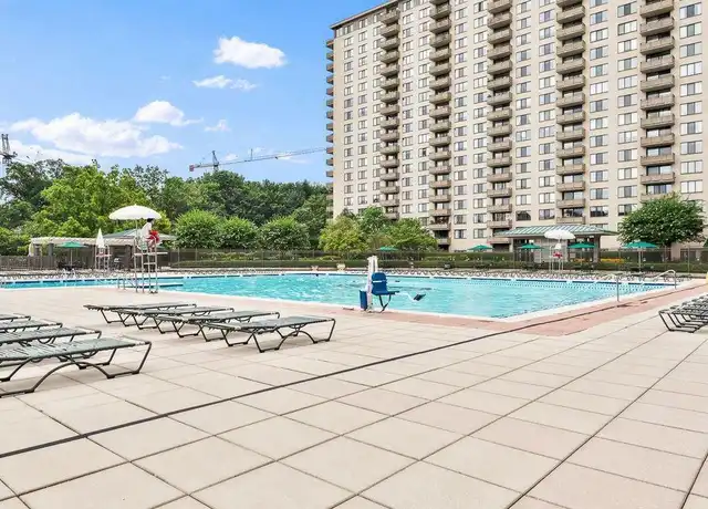 Property at 5225 Pooks Hill Rd Unit 920N, Bethesda, MD, 20814, 1 bed, 1 bath, [object Object]