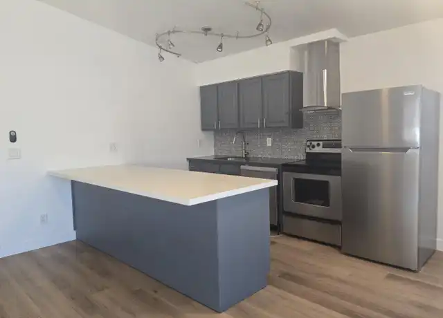 Property at 2333 N 12th St, Phoenix, AZ, 85006, 3 beds, 2 baths, [object Object]