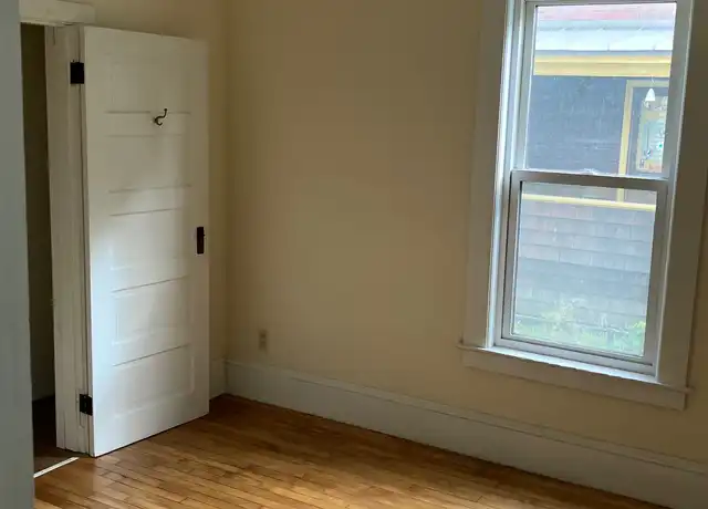 Property at 26 Berlin St Unit 1, Barre, VT, 05641, 3 beds, 1 bath, [object Object]