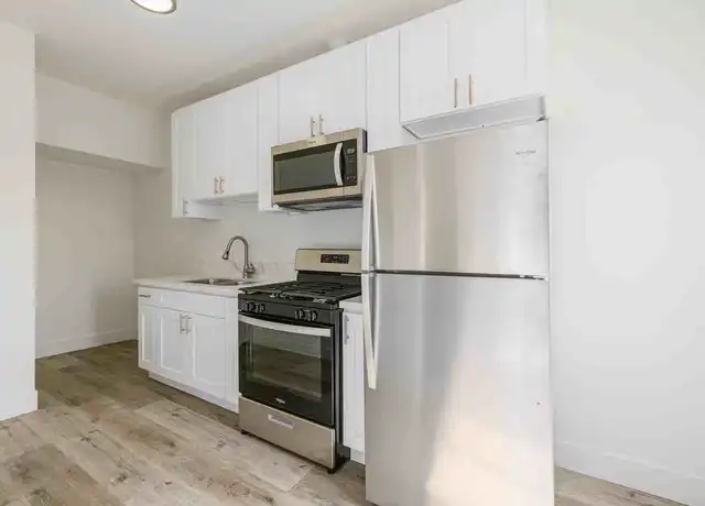 Property at 1625 Mariposa Ave Unit 105, Los Angeles, CA, 90027, 0 beds, 1 bath, [object Object]