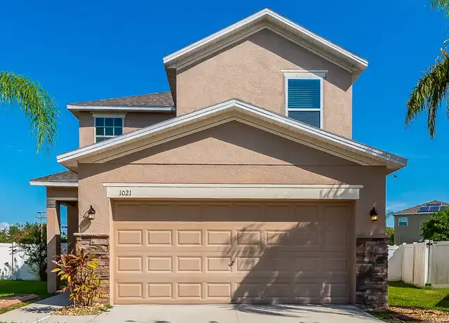 Property at 1021 Seminole Sky Dr, Ruskin, FL, 33570, 3 beds, 2.5 baths, [object Object]