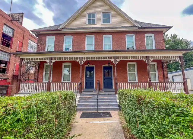 Property at 14 Pease Ave Unit 1, Middletown, CT, 06457, 1 bed, 1 bath, [object Object]