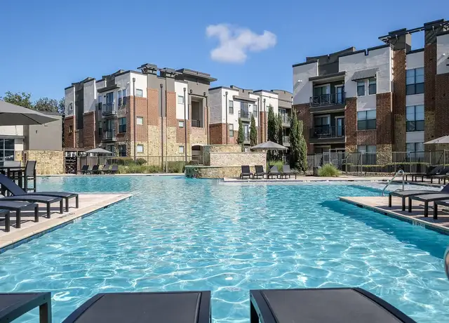 Photo of 6653 McKinney Ranch Pkwy, McKinney, TX 75070