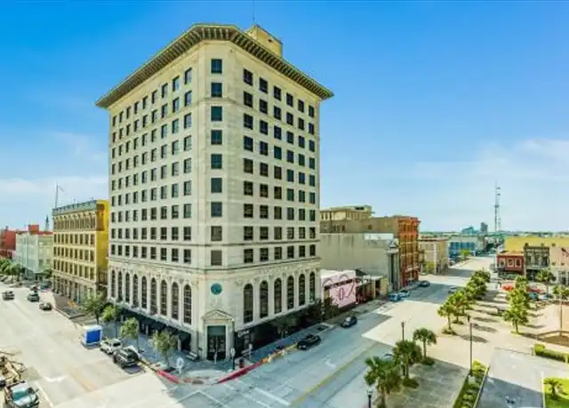 Property at 2201 Market St Unit 802, Galveston, TX, 77550, 1 bed, 1 bath, [object Object]