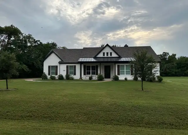 Property at 601 Ike Rd, Waxahachie, TX, 75165, 5 beds, 3 baths, [object Object]