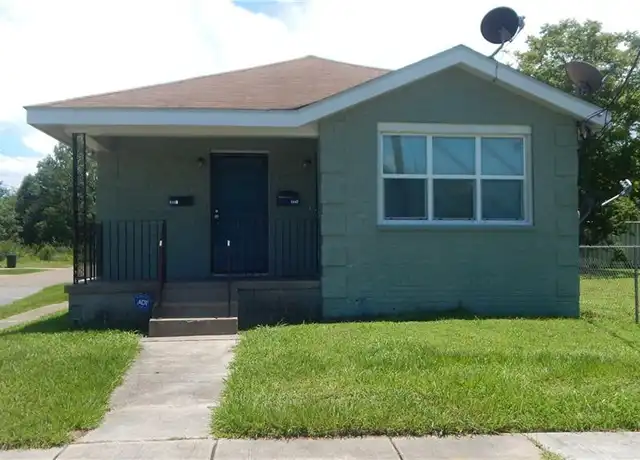 Property at 1447 Andry St, New Orleans, LA, 70117, 2 beds, 1 bath, [object Object]