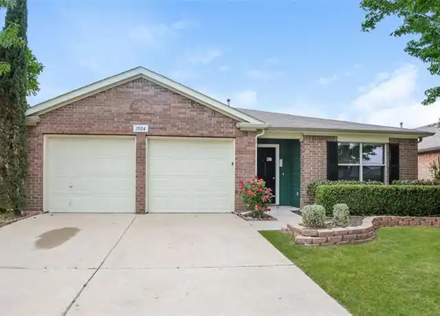 Property at 1804 Little Deer Ln, Fort Worth, TX, 76131, 3 beds, 2 baths, [object Object]