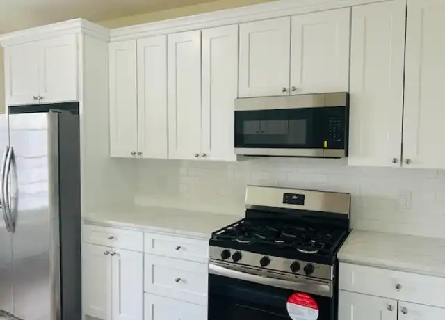 Property at 722 Speedwell Ave Unit A, Morris Plains, NJ, 07950, 2 beds, 1 bath, [object Object]
