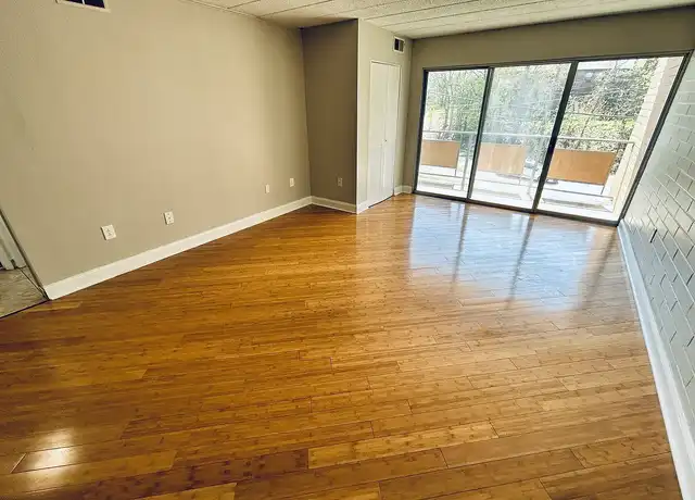 Property at Chateaugay Apartments - 500 Hoodridge Dr, Pittsburgh, PA, 15234, 1 bed, 1 bath, [object Object]