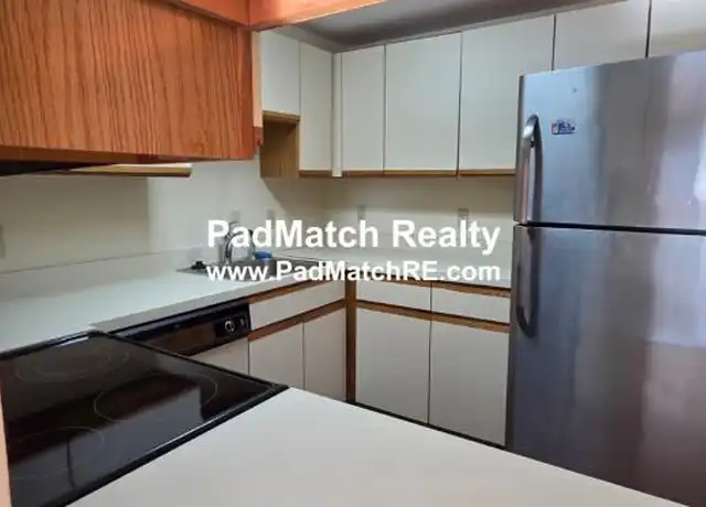 Property at 200 Ledgewood Dr, Stoneham, MA, 02180, 2 beds, 2 baths, [object Object]