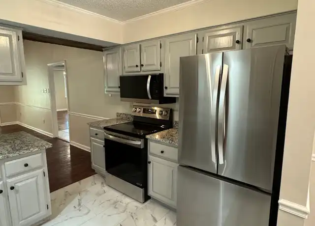 Property at 9172 Gainsborough Dr, Lakeland, TN, 38002, 3 beds, 2 baths, [object Object]
