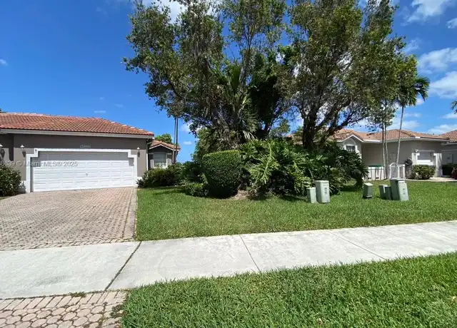 Property at 2491 Aragon Blvd #6, Sunrise, FL, 33322, 2 beds, 2 baths, [object Object]