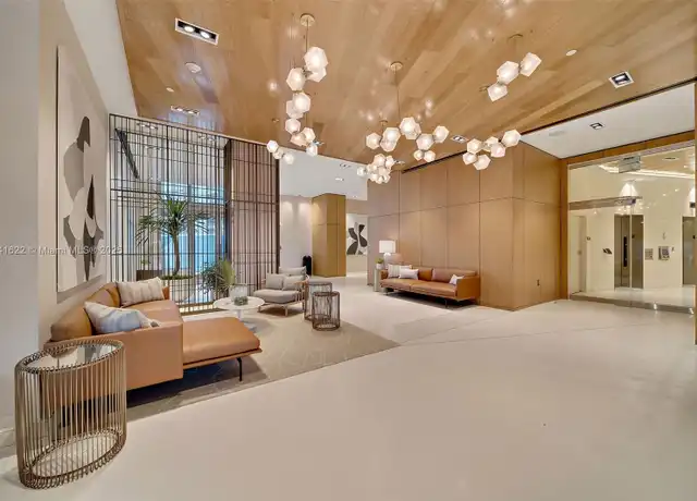 Property at 1500 Bay Rd Unit M-0426, Miami Beach, FL, 33139, 2 beds, 2 baths, [object Object]