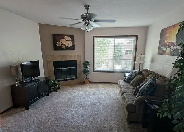 Photo of 4300 Bryn Mawr Dr NE, Albuquerque, NM 87107