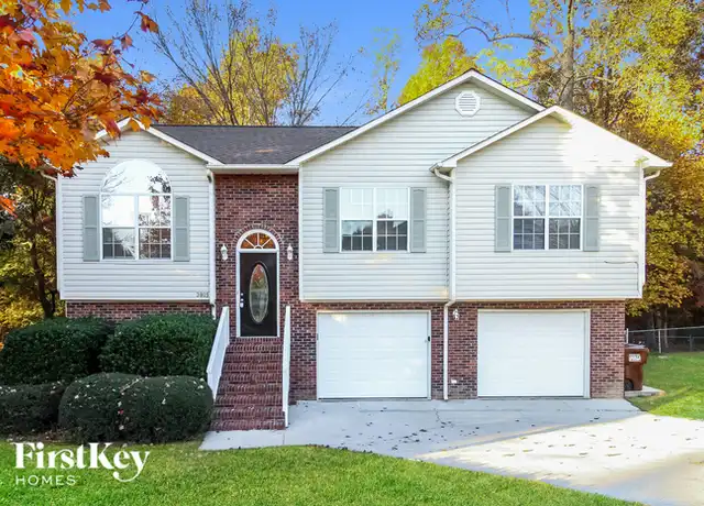 Property at 3915 Landover Dr, High Point, NC, 27265, 3 beds, 3 baths, [object Object]