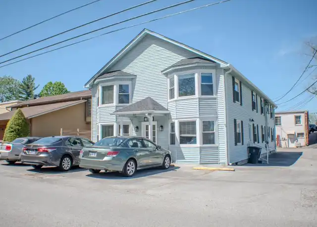 Property at 304 W Colville St, McMinnville, TN, 37110, 2 beds, 1 bath, [object Object]