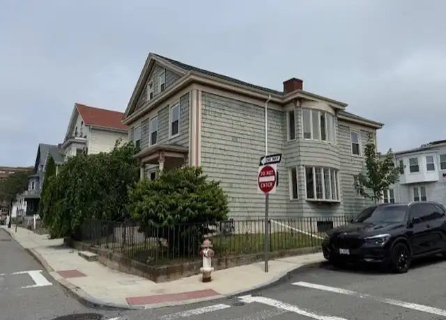 Property at 199 Purchase St Unit 1, Fall River, MA, 02720, 2 beds, 1 bath, [object Object]