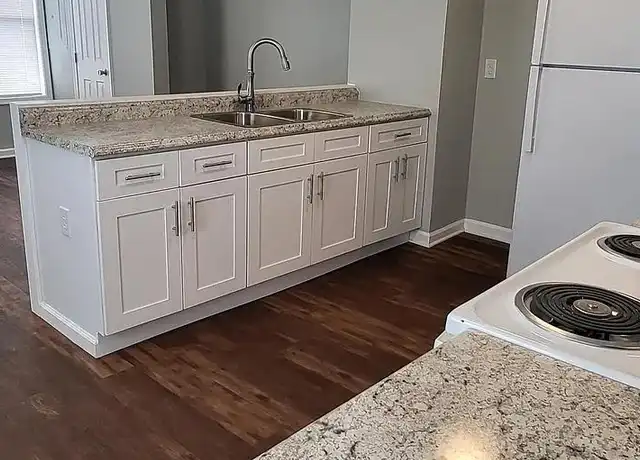 Property at 801 N High St Unit 2, Martinsburg, WV, 25404, 3 beds, 1 bath, [object Object]