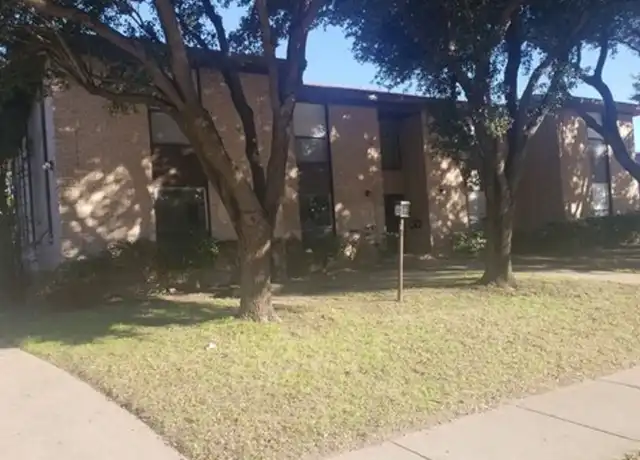 Property at 2909 Las Vegas Trl Unit D, Fort Worth, TX, 76116, 3 beds, 2 baths, [object Object]
