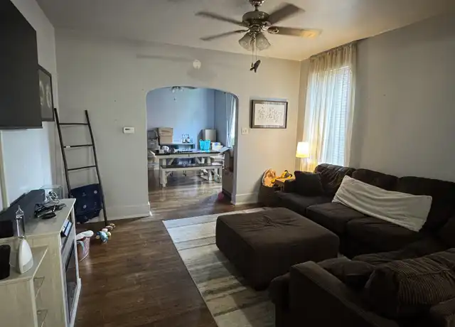 Property at 726 Fairview Ave Unit 1, Irwin, PA, 15642, 2 beds, 1 bath, [object Object]