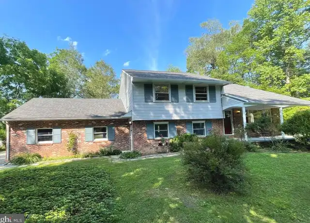 Property at 21 Long Ln, Malvern, PA, 19355, 4 beds, 2.5 baths, [object Object]