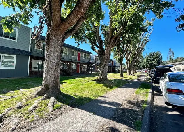 Photo of 1942 Dorothy St, Longview, WA 98632
