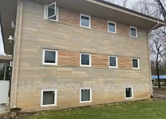 Property at 202 S Lynn St Unit 5, Urbana, IL, 61802, 2 beds, 1 bath, [object Object]