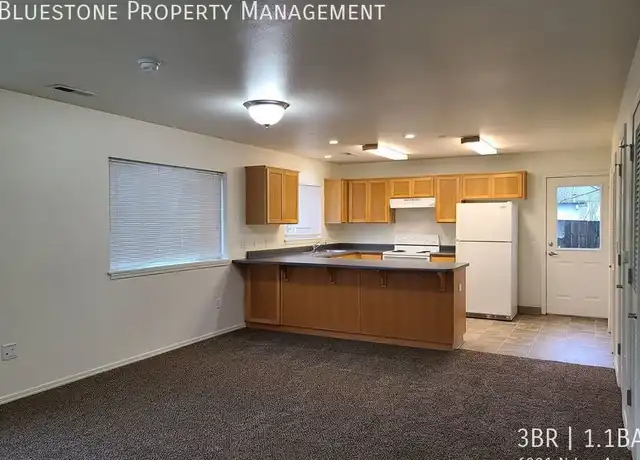 Property at 6901 N Ida Ave, Portland, OR, 97203, 3 beds, 1.5 baths, [object Object]