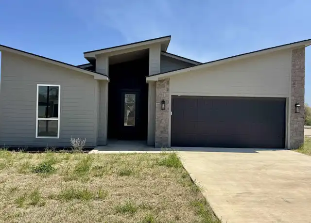 Property at 15521 Greenhouse Way, Lindale, TX, 75771, 3 beds, 2 baths, [object Object]