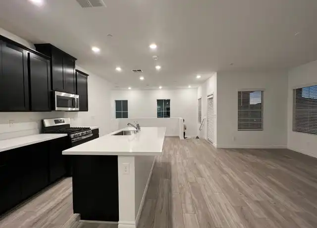 Property at 267 Cordelia Cove Ave #826, Henderson, NV, 89011, 2 beds, 2.5 baths, [object Object]