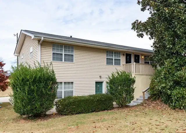 Property at 2507 E Cherokee Dr, Woodstock, GA, 30188, 2 beds, 1 bath, [object Object]