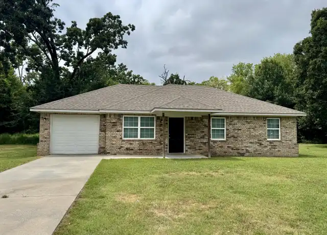 Property at 611 Carson Rd, Roland, OK, 74954, 3 beds, 2 baths, [object Object]