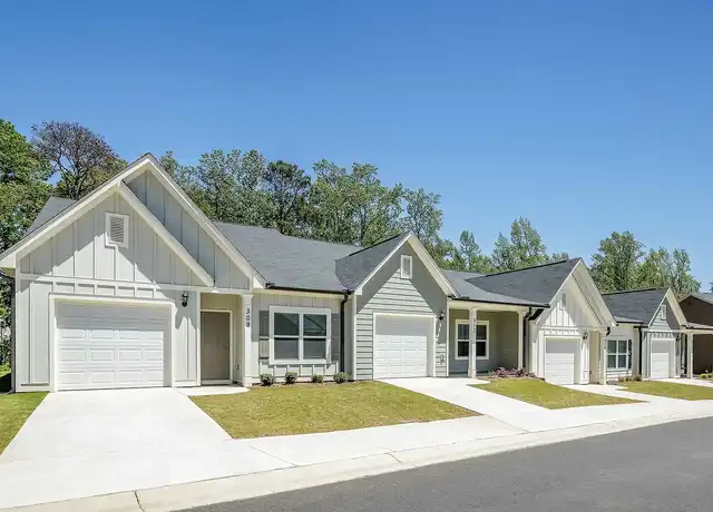 Property at Cottages at Walker Ridge - 101 Walker Ridge Ln SW, Cartersville, GA, 30120, 2 beds, 2 baths, [object Object]