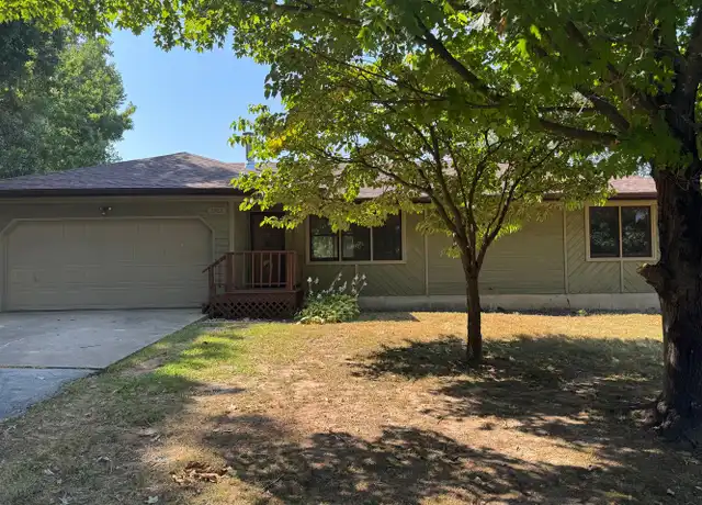 Property at 1502 W Carmen St, Ozark, MO, 65721, 3 beds, 2 baths, [object Object]